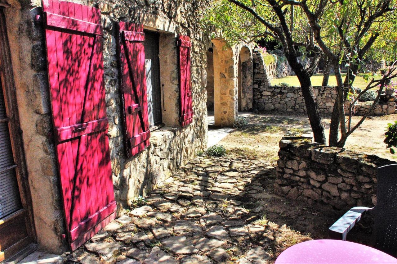 Chambre D'Hotes De Thoree Maclas Luaran gambar